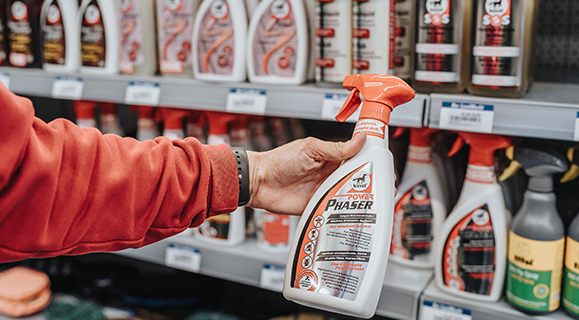 Landmarkt Schönberg - Pferd & Reiter